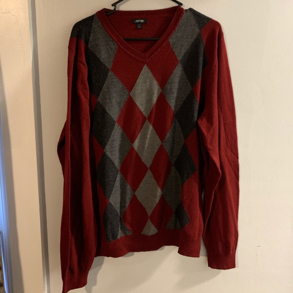 Men’s Argyle Sweater